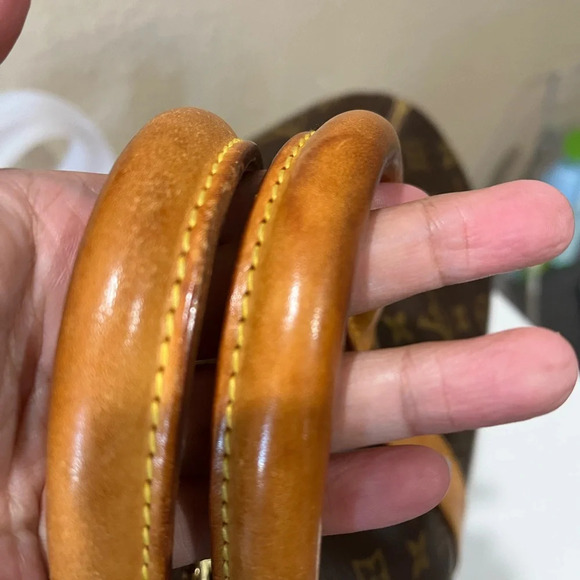 Louis Vuitton Keepall Bandouliere 45 - Picture 5 of 16